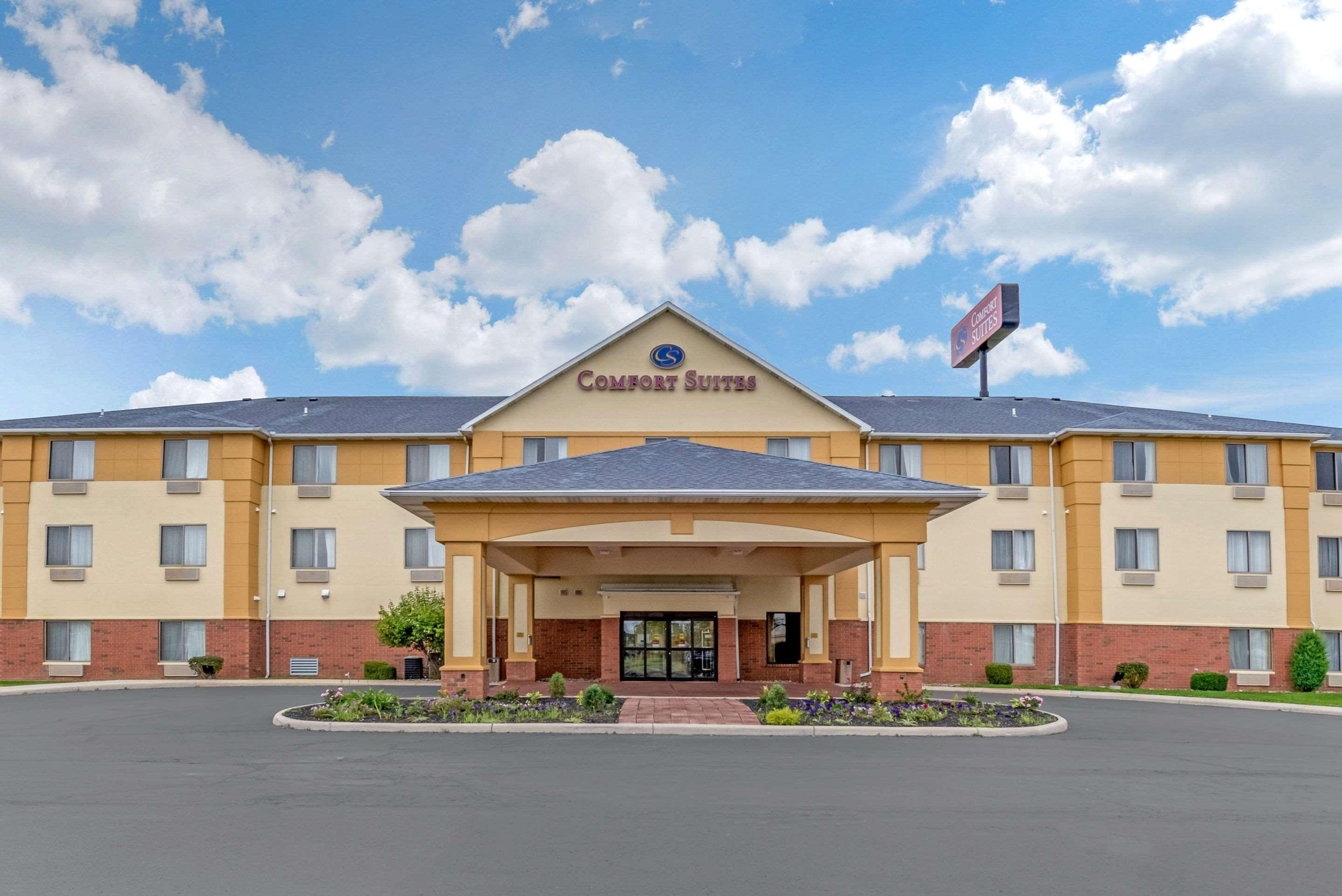 Comfort Suites Findlay Exterior photo