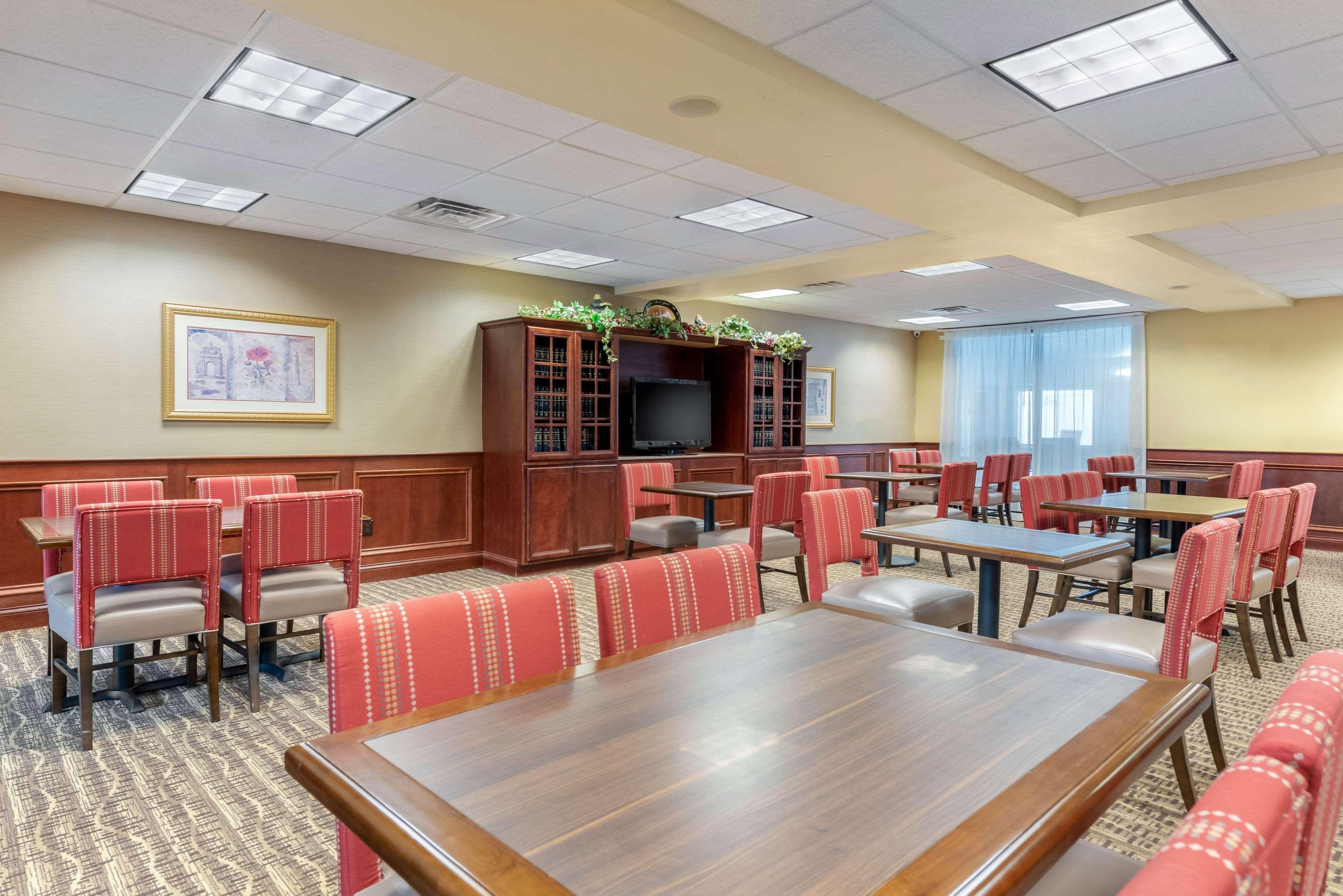 Comfort Suites Findlay Exterior photo