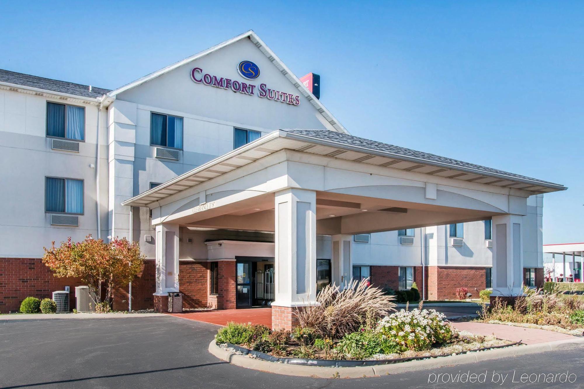 Comfort Suites Findlay Exterior photo